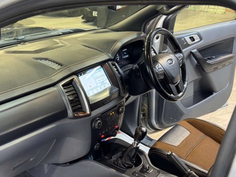 Ford Ranger 3.2 Ranger Wildtrak 4x4 TDCi 4WD 70