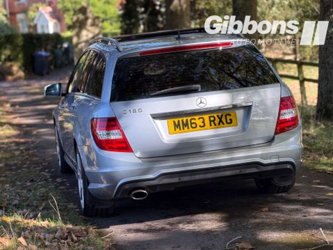 Mercedes-Benz C Class 1.6 C180 AMG Sport BlueEfficiency Auto 5dr 4