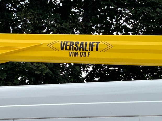 Iveco Daily 70C18 4100 c/w 140DEG VTL 2200mm access platform 24