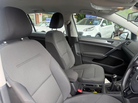 Volkswagen Golf 1.4 TSI BlueMotion Tech SE Euro 5 (s/s) 5dr 18