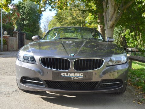 BMW Z4 E89 2.5 23i sDrive Roadster 11