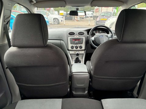 Ford Focus 1.6 Zetec S Hatchback 5dr Petrol Manual (157 g/km, 113 bhp) 10