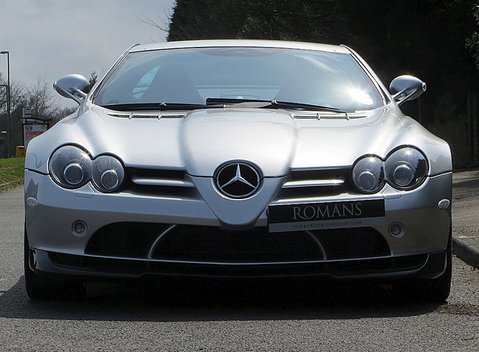Mercedes-Benz SLR McLaren 722 2