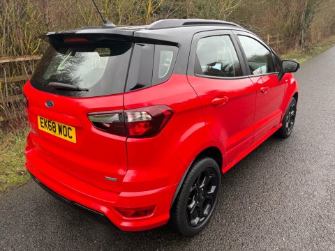 Ford Ecosport ST-LINE 7