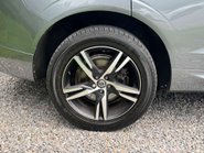 Volvo XC60 2.0 XC60 R-Design B5 MHEV Auto 5dr 13