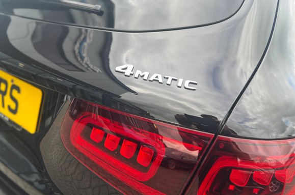 Mercedes-Benz GLC GLC 300 D 4MATIC AMG LINE PREMIUM 16