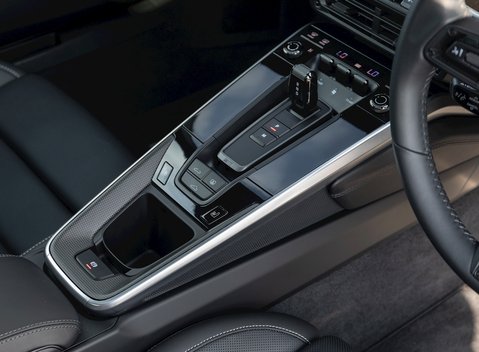 Porsche 911 (992) Turbo S 22