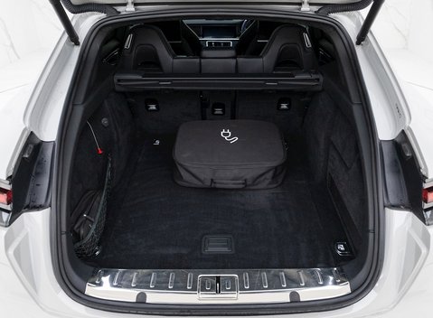 Porsche Panamera Turbo S E-Hybrid Sport Turismo 35