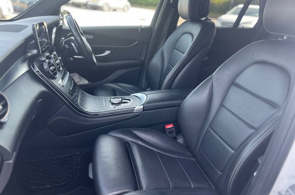 Mercedes-Benz GLC GLC 250 D 4MATIC AMG LINE AUTO 29