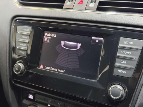 Skoda Octavia 2.0 TDI vRS Estate 5dr Diesel Manual Euro 5 (s/s) (184 ps) 30