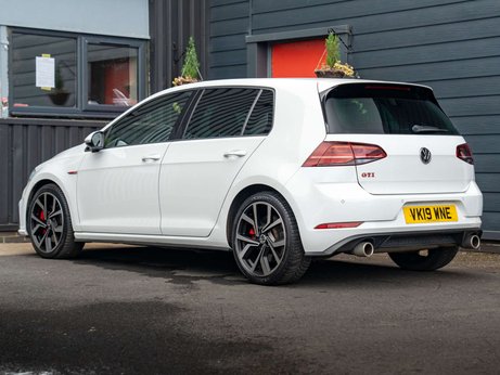 Volkswagen Golf 2.0 Golf GTi Performance TSi Semi-Auto 5dr 2