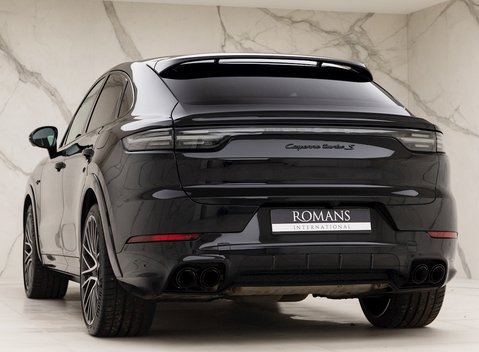 Porsche Cayenne Turbo S E-Hybrid Coupe 3