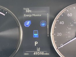 Lexus Is 2.5 IS 300h Advance CVT 4dr 20