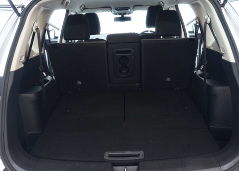 Nissan X-Trail 1.5 h e-POWER Acenta Premium SUV 5dr Petrol Hybrid Auto e-4ORCE Euro 6 (s/s 52