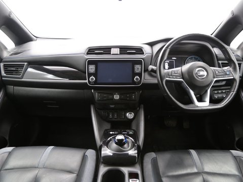 Nissan LEAF 40kWh Tekna Auto 5dr 9
