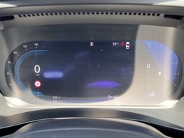 Volvo XC40 2.0 XC40 + B4 MHEV Auto 5dr 21