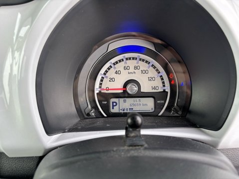 Suzuki Hustler HYBRID X 660cc Auto Kei Car Candy Pink 11