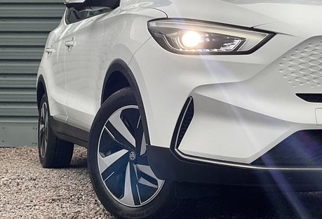 MG ZS EV 72kWh TROPHY