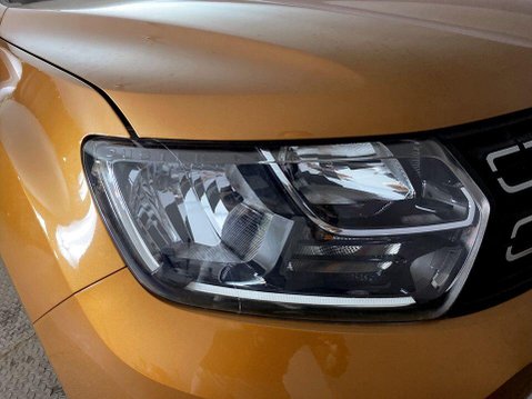 Dacia Duster 1.0 TCe Prestige SUV 5dr Bi Fuel Manual Euro 6 (s/s) (100 ps) Alloys - Reve 9