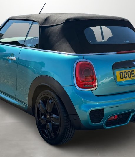 Mini Convertible 2.0 John Cooper Works 2dr Auto [Tech/Chili pack]