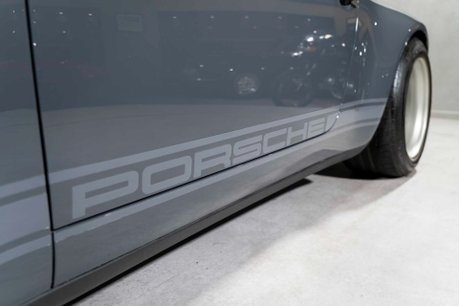 Porsche 911 SINGER 911 SUSSEX COMMISSION. INFORMATION COMING SOON. 51