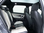 Land Rover Discovery Sport 1.5 Discovery Sport R-Dynamic SE P300e Auto 4WD 5dr 30