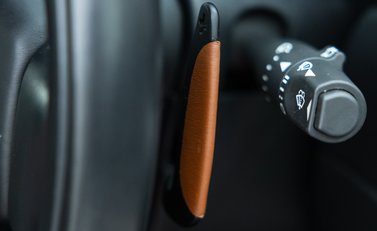 Aston Martin Vanquish S Ultimate 17