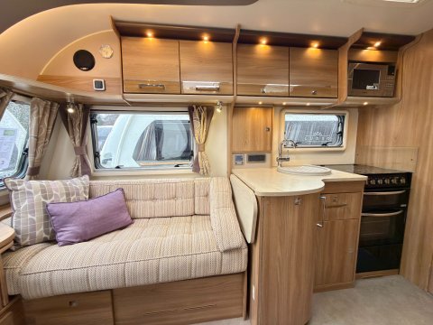 Bailey Unicorn Cabrera  17