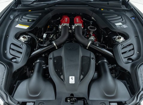 Ferrari GTC4 Lusso T 38