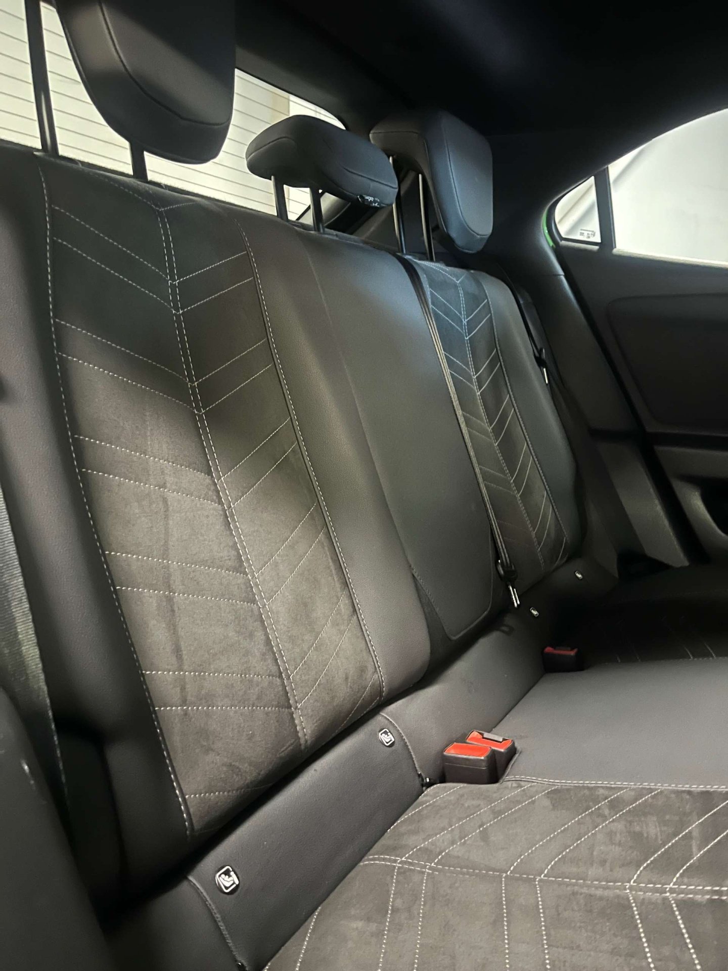 2023 Vauxhall Mokka — image 29