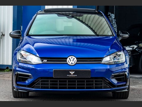 Volkswagen Golf 2.0 Golf R TSi 4Motion Semi-Auto 4WD 5dr 28