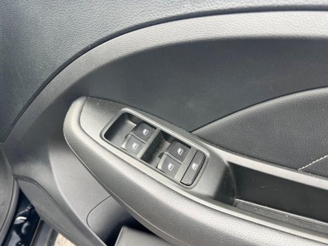 MG ZS 1.0 T-GDI Exclusive Auto Euro 6 5dr 27