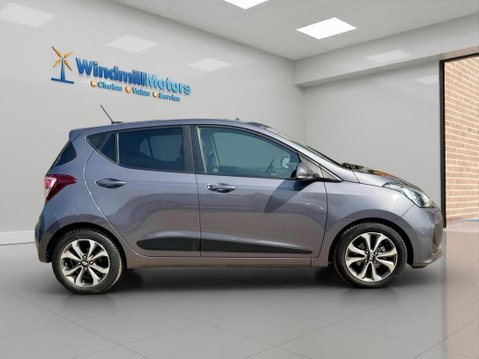 Hyundai i10 1.2 Premium SE Euro 6 5dr 3