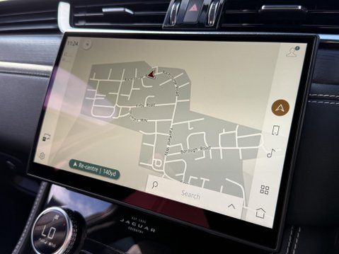 Jaguar F-Pace 2.0 D200 MHEV R-Dynamic Black SUV 5dr Diesel Auto AWD Euro 6 (s/s) (204 ps) 43
