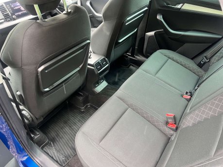 Skoda Karoq 1.5 Karoq SE TSi 5dr 43