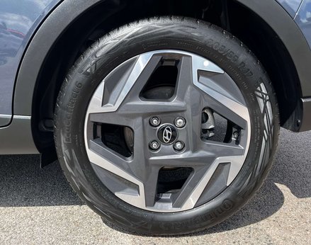 Hyundai BAYON 1.0 Bayon Premium T-GDI Auto 5dr 14