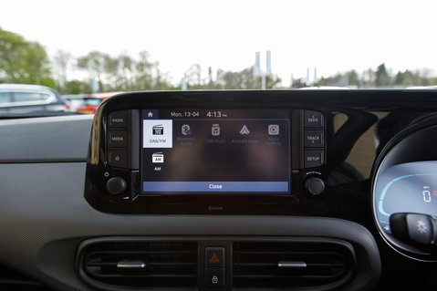 Hyundai i10 ADVANCE 24