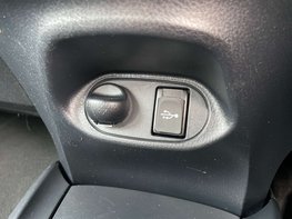 Toyota Yaris 1.5 Yaris Icon Tech VVT-i 5dr 40