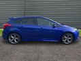 Ford Focus 2.0T EcoBoost ST-2 Euro 5 (s/s) 5dr 3
