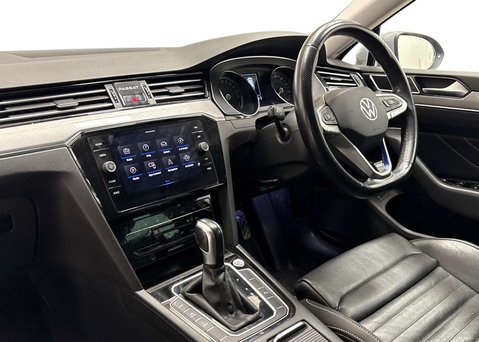 Volkswagen Passat 1.4 TSI 13kWh GTE Estate 5dr Petrol Plug-in Hybrid DSG Euro 6 (s/s) (218 ps 10