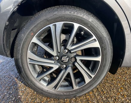 Suzuki Swift 1.2 Swift SZ5 DualJet MHEV 5dr 16