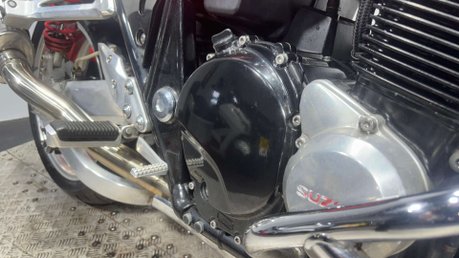 Suzuki GSX1400 2004 ONLY 15K OUTSTANDING CUSTOM CONDITION 1400CC MUSCLE BIKE 28