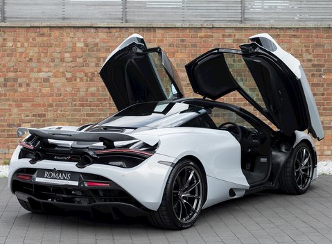 McLaren 720S Performance 9
