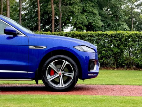 Jaguar F-Pace I V6 S AWD 5