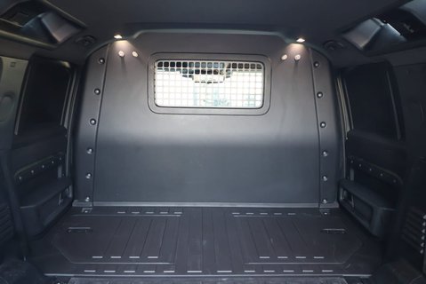 Land Rover Defender 110 D250 HARD TOP SE MHEV styled by Seeker BIG SPEC 21
