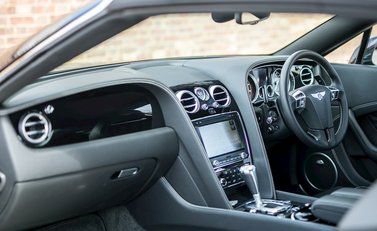 Bentley Continental GT Speed Convertible 18