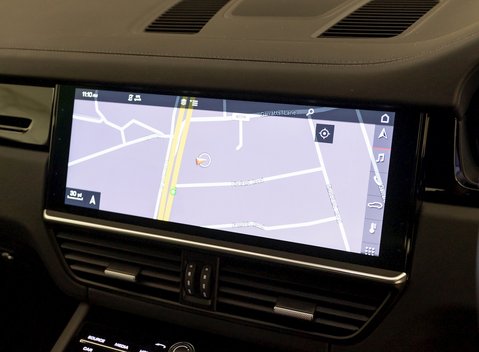 Porsche Cayenne V6 18