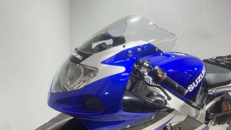 Suzuki GSX-R GIXXER 600 2003 K3 RUNNING SPORTS BIKE TRACK PROJECT 600CC 12