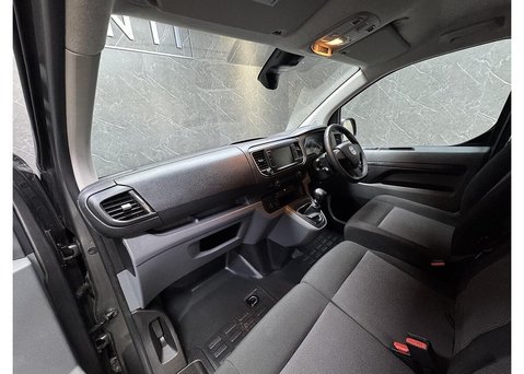Vauxhall Vivaro 1.5 Turbo D 2900 Sportive Panel Van 6dr Diesel Manual L2 H1 Euro 6 (s/s) (1 41