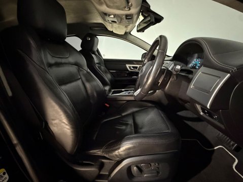Jaguar XF D V6 S PORTFOLIO 11